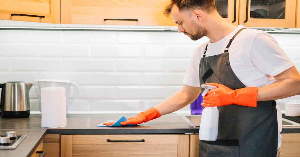 Pro Tips for Cleaning Your New Home Before You Move